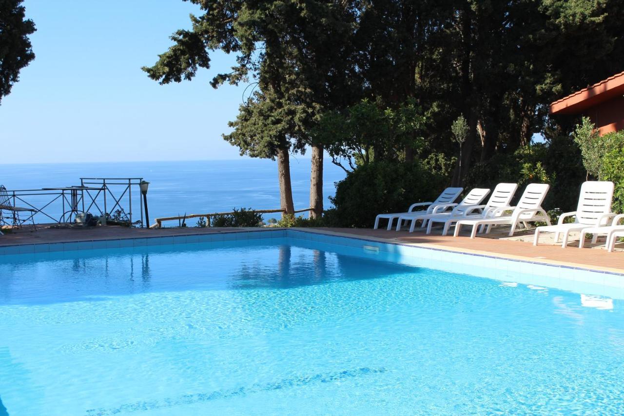 Agriturismo Ruralia ซานตาโดเมนิกา ภายนอก รูปภาพ