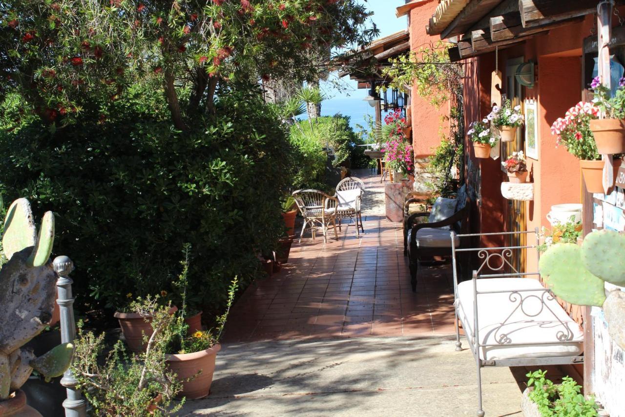 Agriturismo Ruralia ซานตาโดเมนิกา ภายนอก รูปภาพ