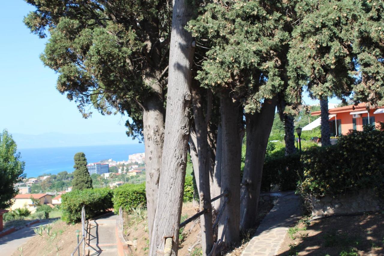 Agriturismo Ruralia ซานตาโดเมนิกา ภายนอก รูปภาพ