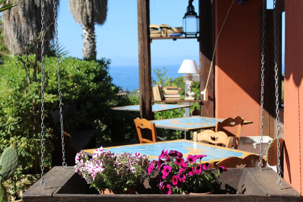 Agriturismo Ruralia ซานตาโดเมนิกา ภายนอก รูปภาพ