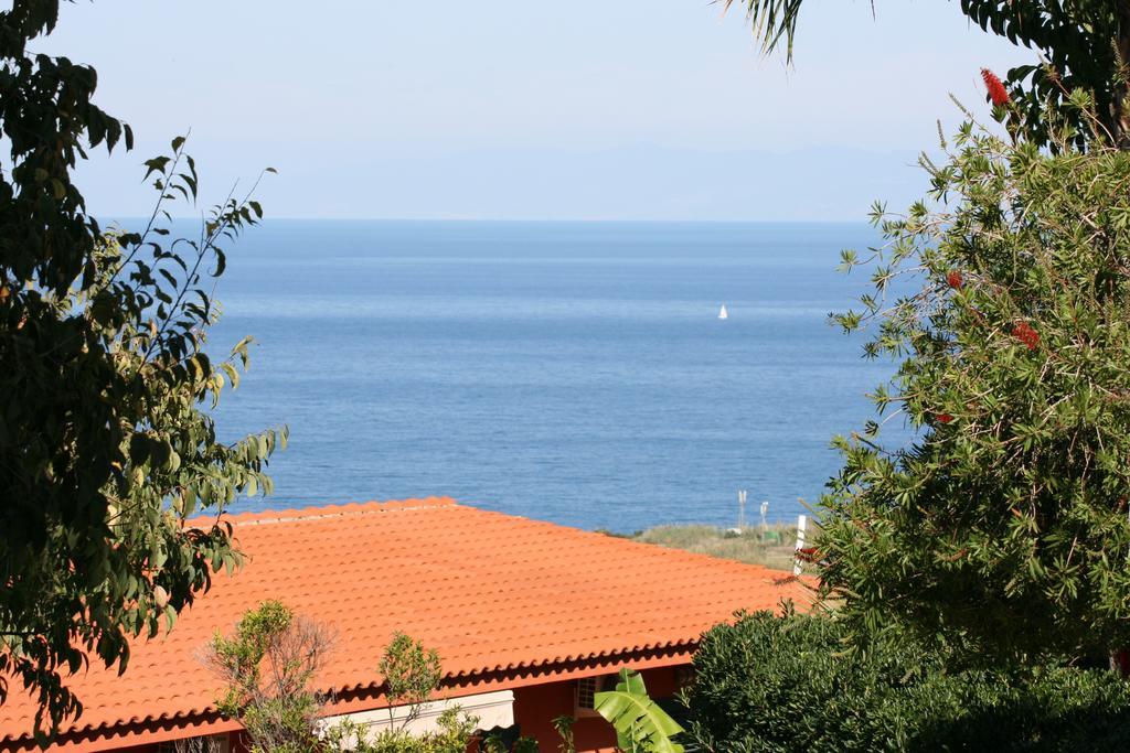 Agriturismo Ruralia ซานตาโดเมนิกา ภายนอก รูปภาพ