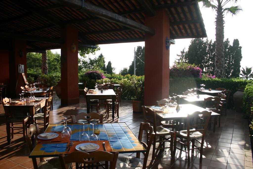 Agriturismo Ruralia ซานตาโดเมนิกา ภายนอก รูปภาพ