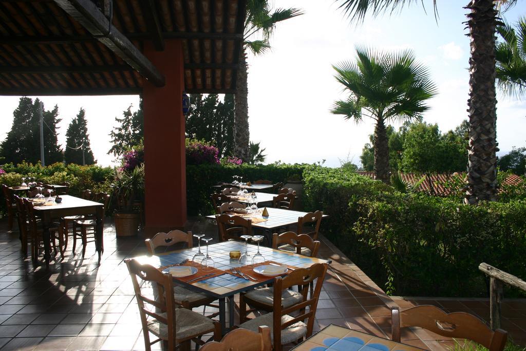 Agriturismo Ruralia ซานตาโดเมนิกา ภายนอก รูปภาพ