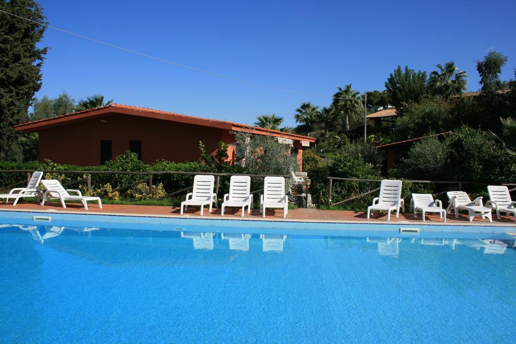 Agriturismo Ruralia ซานตาโดเมนิกา ภายนอก รูปภาพ