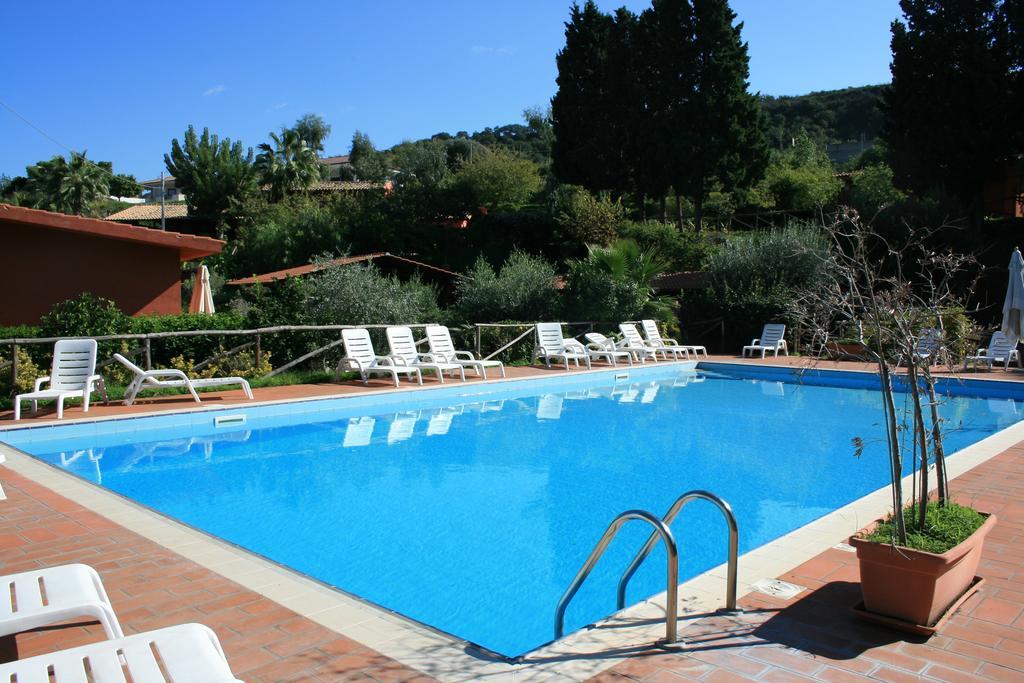Agriturismo Ruralia ซานตาโดเมนิกา ภายนอก รูปภาพ